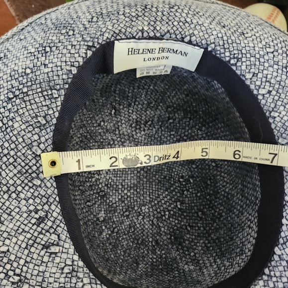 Helene Berman London Hat - Picture 7 of 8